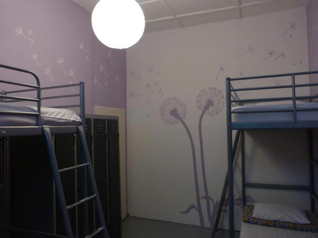 Corner *